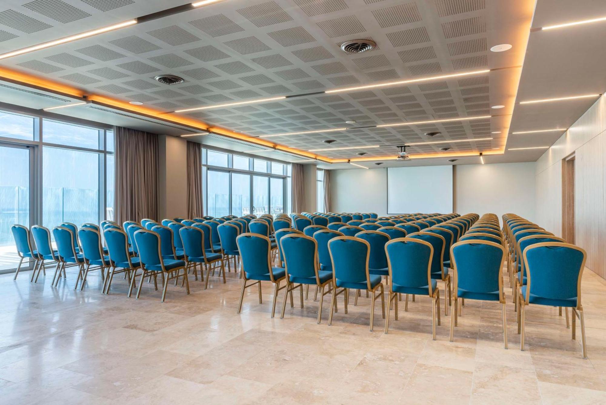 Hilton Santa Marta Hotel Екстериор снимка