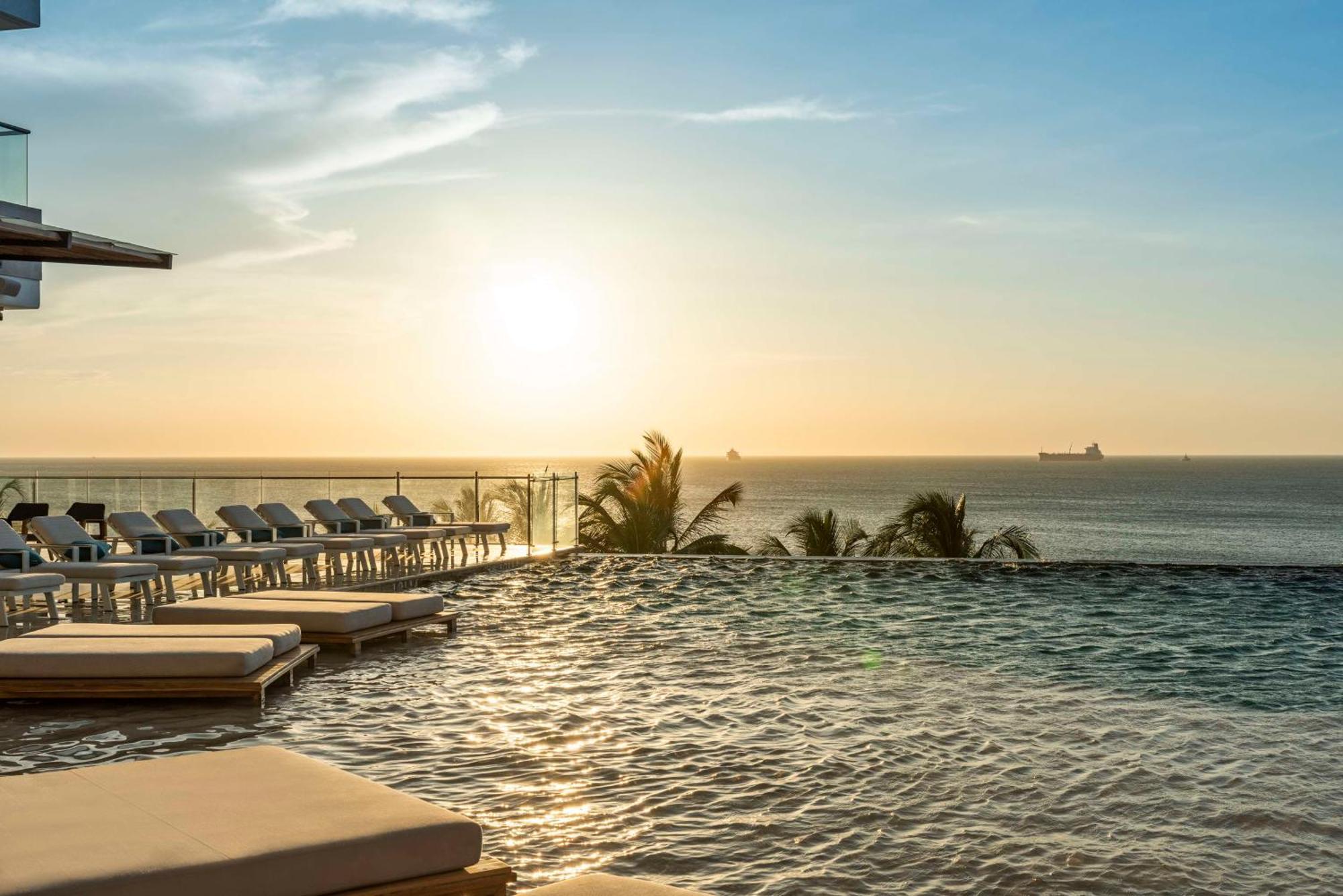 Hilton Santa Marta Hotel Екстериор снимка